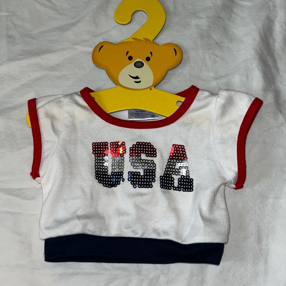 Build-a-bear USA top